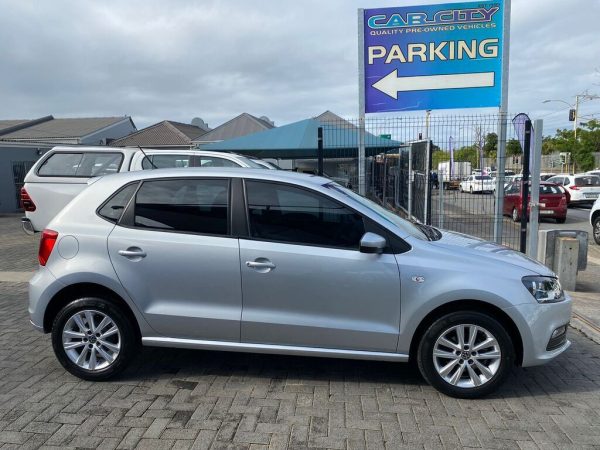 VOLKSWAGEN POLO VIVO 1.6 COMFORTLINE TIP (5DR) - Image 6