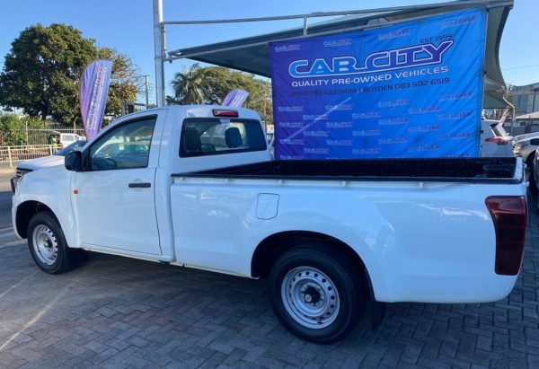 ISUZU D-MAX 250C S/C P/U - Image 2