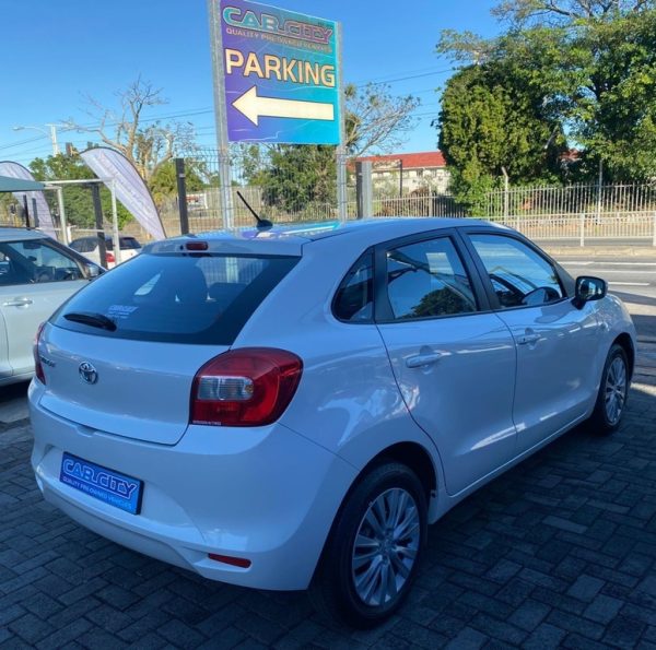 TOYOTA STARLET 1.4 Xi - Image 6