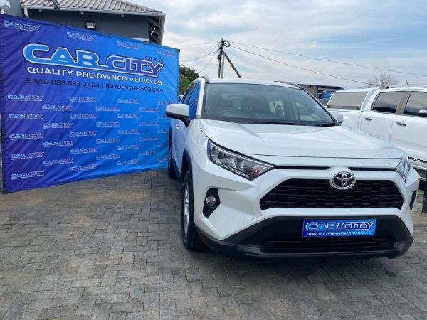 TOYOTA RAV4 2.0 GX CVT - Image 3