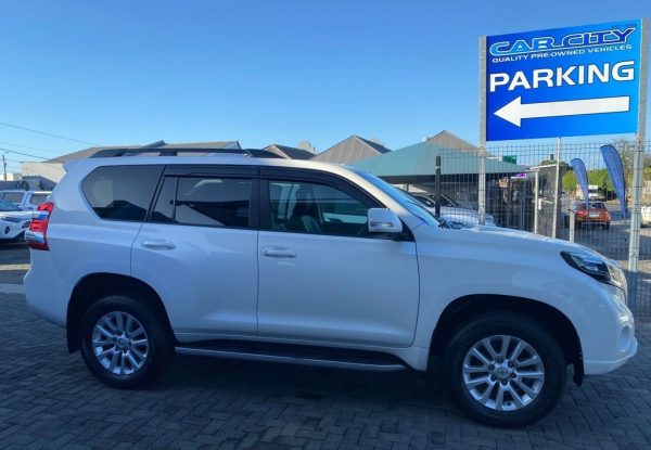 TOYOTA PRADO VX 3.0 TDi A/T - Image 6