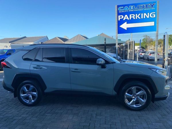 TOYOTA RAV4 2.0 GX-R CVT AWD - Image 6