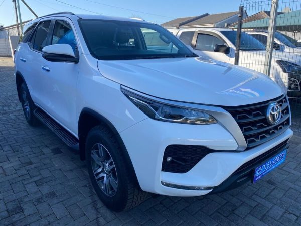 TOYOTA FORTUNER 2.4GD-6 R/B A/T - Image 5
