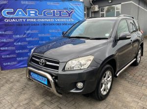 TOYOTARAV4 2.2D-4D VX2011