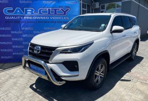 TOYOTAFORTUNER 2.4GD-6 4X4 A/T2022