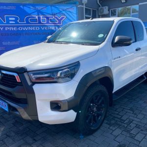 TOYOTAHILUX 2.8 GD-6 RB LEGEND 4X4 A/T P/U E/CAB2025