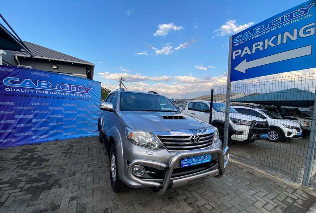 TOYOTA FORTUNER 3.0D-4D R/B A/T - Image 7