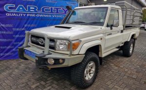 TOYOTALAND CRUISER 79 4.5D P/U S/C2017