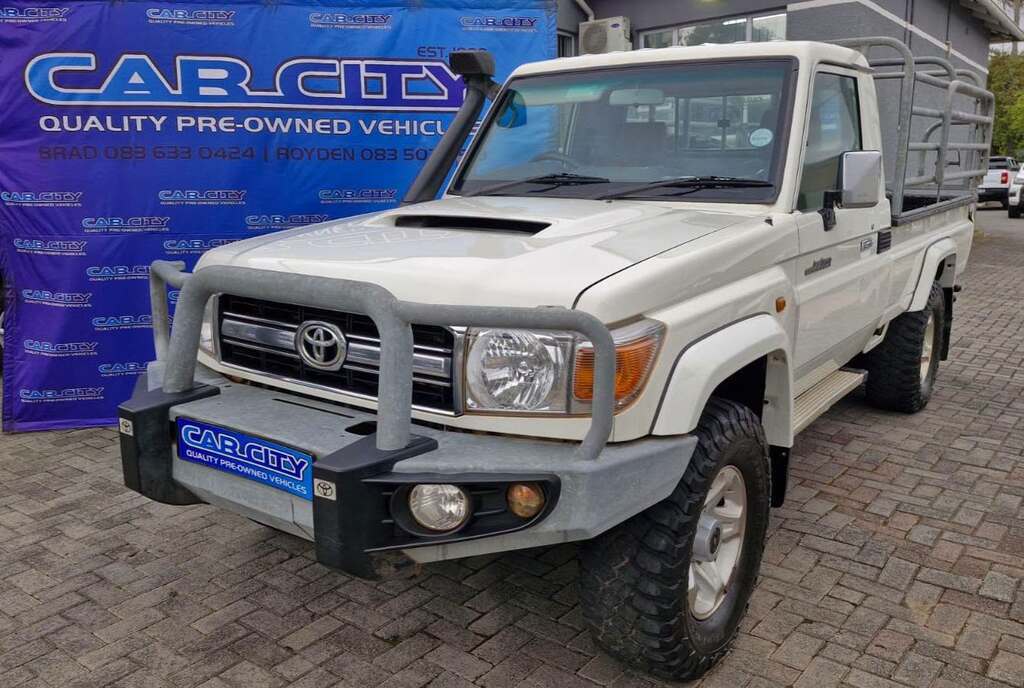 TOYOTALAND CRUISER 79 4.5D P/U S/C2015