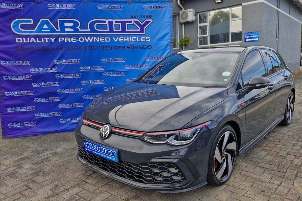 VOLKSWAGENGOLF 8 GTi 2.0 TSI DSG JACARA EDITION2023