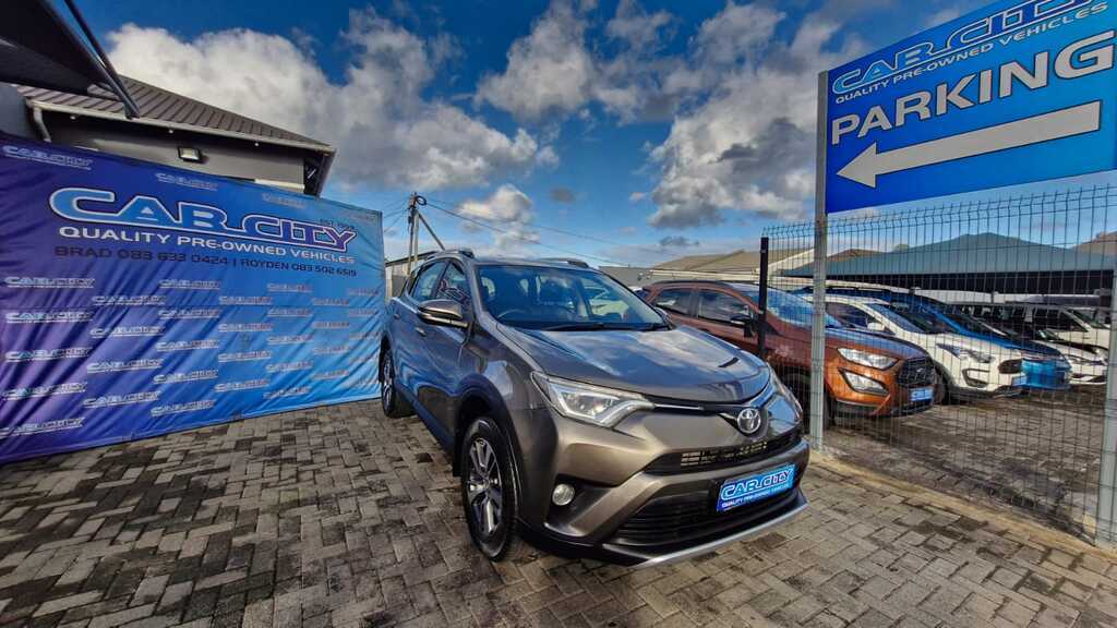 TOYOTA RAV4 2.0 GX A/T - Image 8