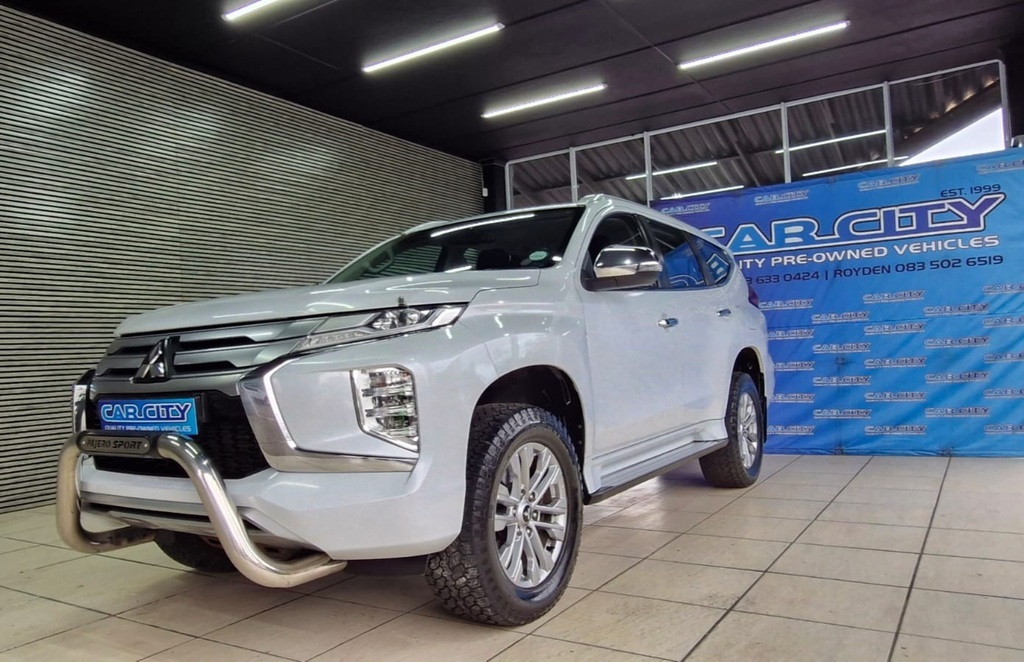 MITSUBISHI PAJERO SPORT 2.4D A/T - Image 10