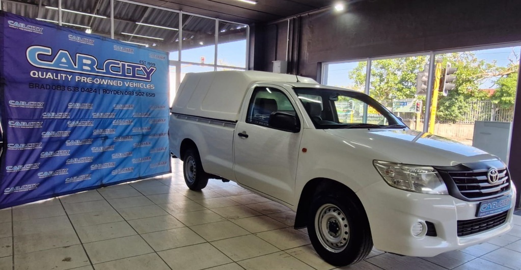 TOYOTA HILUX 2.5 D-4D S P/U S/C - Image 3