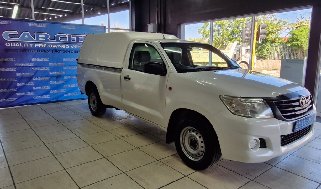 TOYOTA HILUX 2.5 D-4D S P/U S/C - Image 8