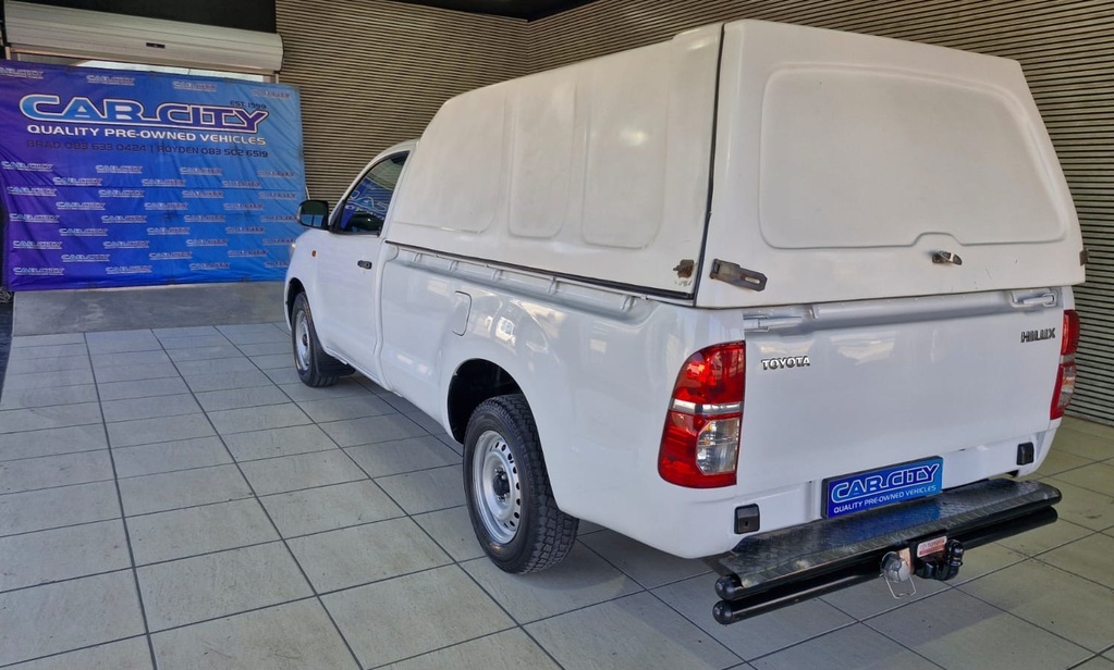 TOYOTA HILUX 2.5 D-4D S P/U S/C - Image 9