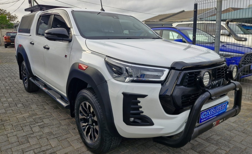 TOYOTA HILUX 2.8 GD-6 GR-S 4X4 A/T P/U D/C - Image 6