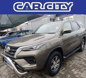 TOYOTAFORTUNER 2.4GD-6 R/B A/T2023