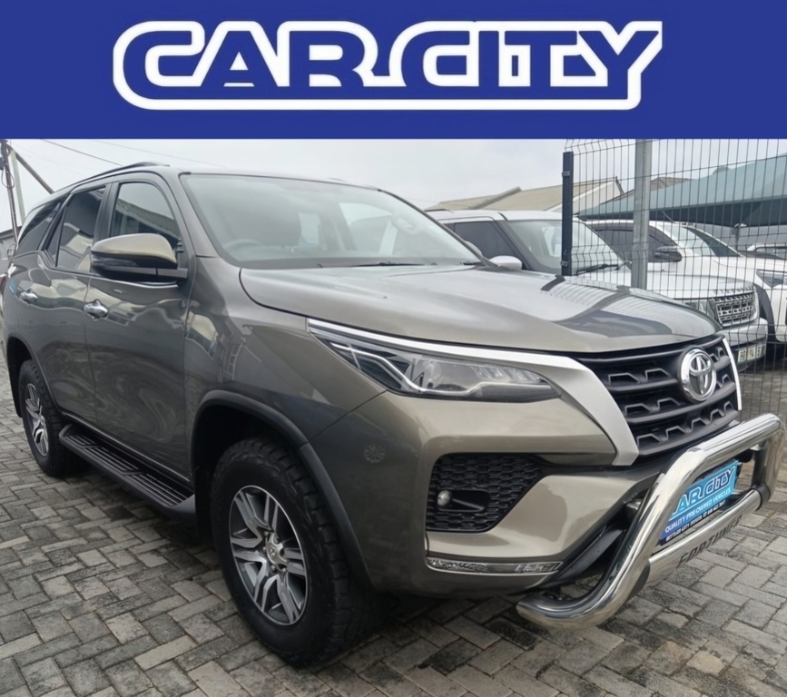 TOYOTA FORTUNER 2.4GD-6 R/B A/T - Image 4