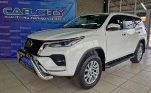 TOYOTAFORTUNER 2.8GD-6 VX A/T2020