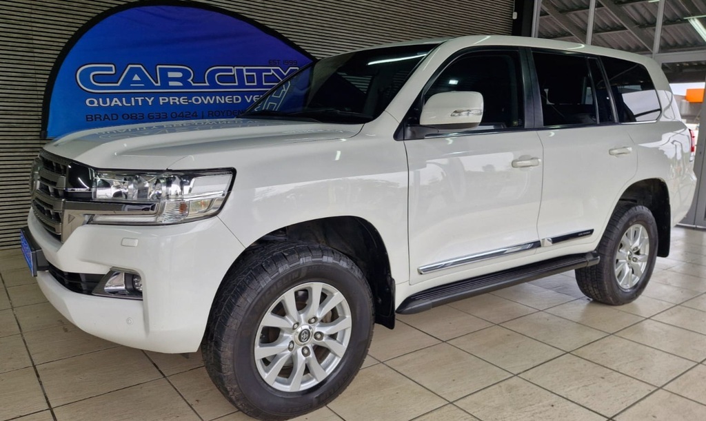 TOYOTA LANDCRUISER 200 V8 4.5D VX A/T - Image 5