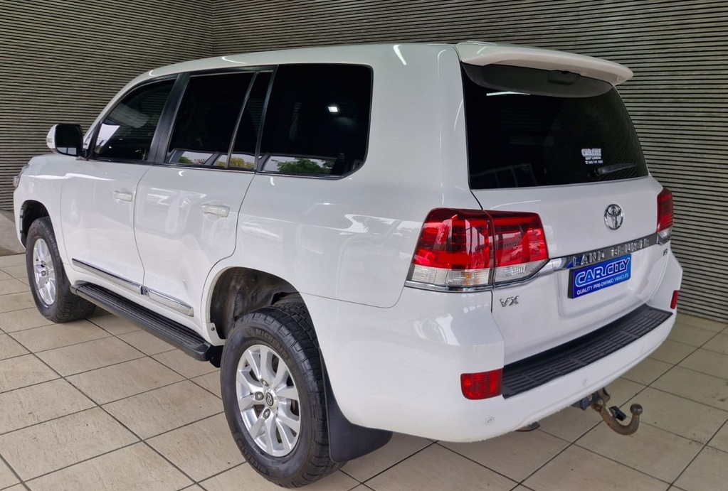 TOYOTA LANDCRUISER 200 V8 4.5D VX A/T - Image 7